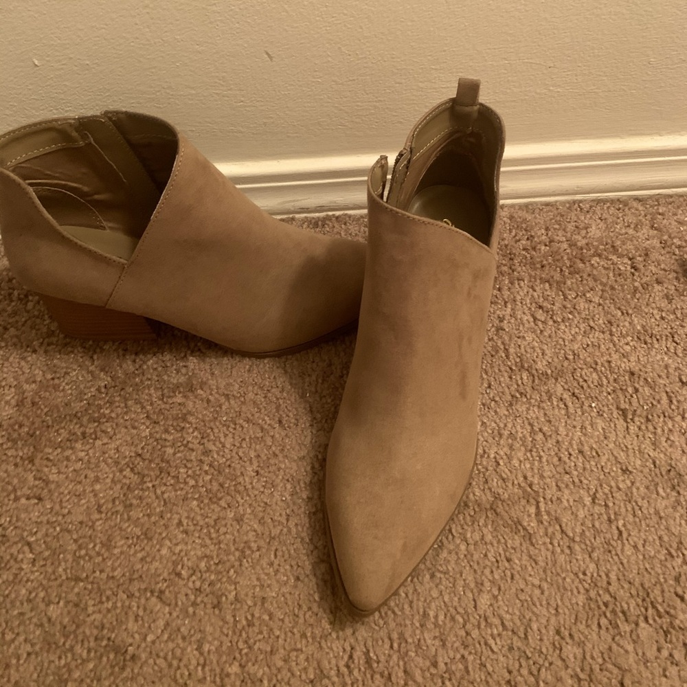 Quipid Booties